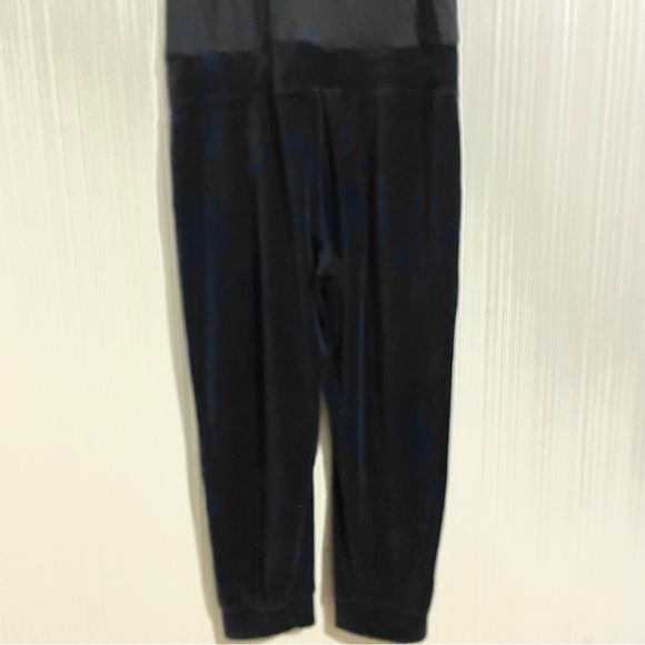 Juicy Couture Velour Midnight Blue Cotton Poly Sleeveless Tank Jogger Jumpsuit! - Picture 2 of 10
